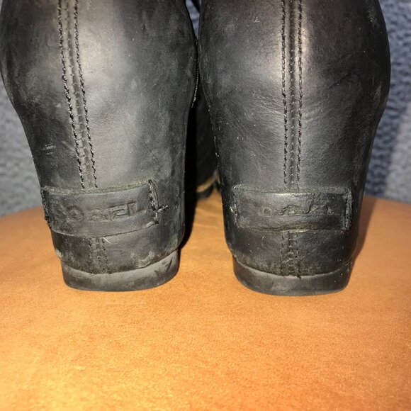 SOREL JOAN OF ARCTIC  BLACK LEATHER HIDDEN WEDGE HEEL ANKLE BOOTS 8.5 - Picture 8 of 16